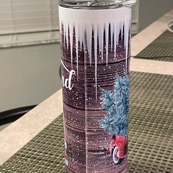 Winter Wonderland 20 ounce stainless steel Tumbler - Picture 3 of 4